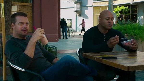 Callen & Sam bromancing over food? Never gets old !!