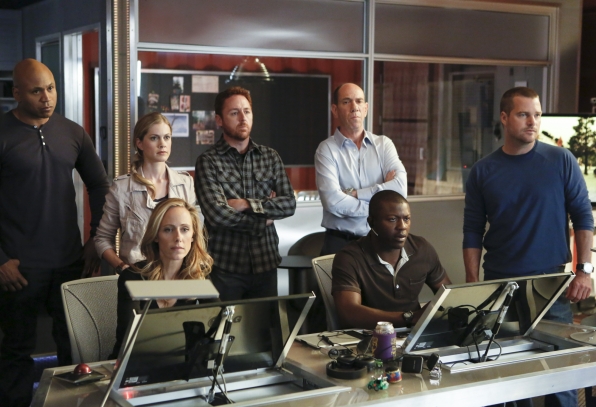 NCIS_Los_Angeles_Promo_Picture_418_RED