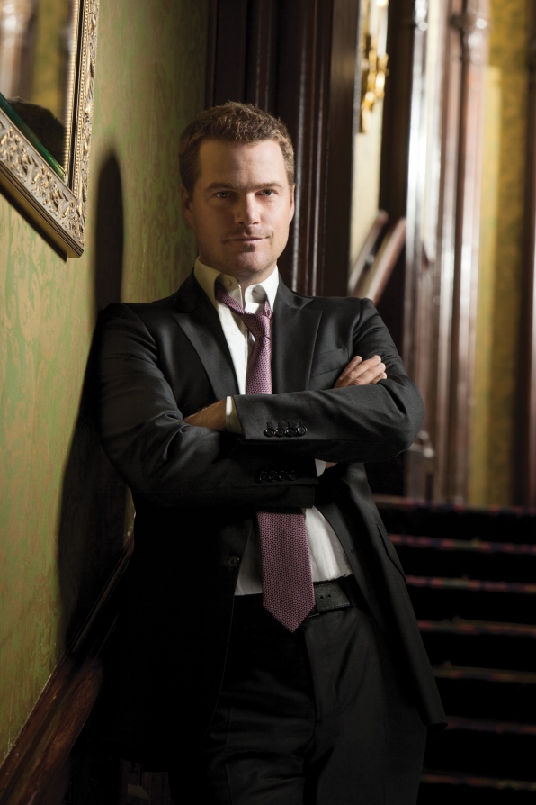 Chris O\'Donnell in Watch! Magazine (April 2013)